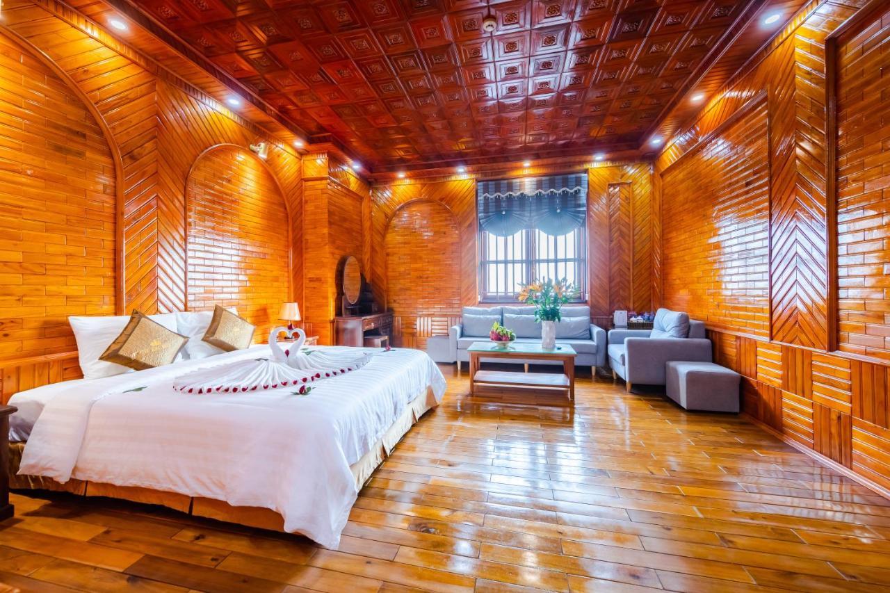 TheKing Hotel Huong Gia Ngoại thất bức ảnh
