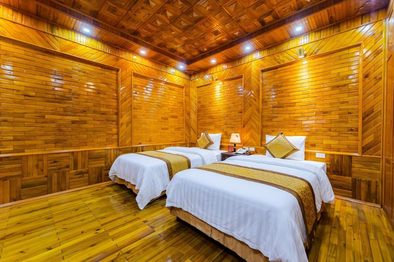 TheKing Hotel Huong Gia Ngoại thất bức ảnh